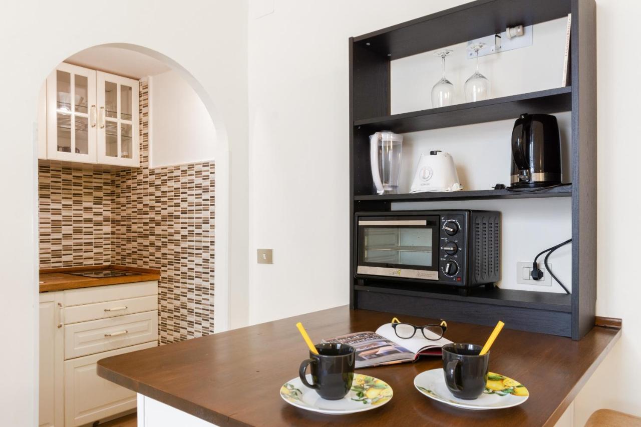 Pergola Modern And Cozy Studio Φλωρεντία Εξωτερικό φωτογραφία